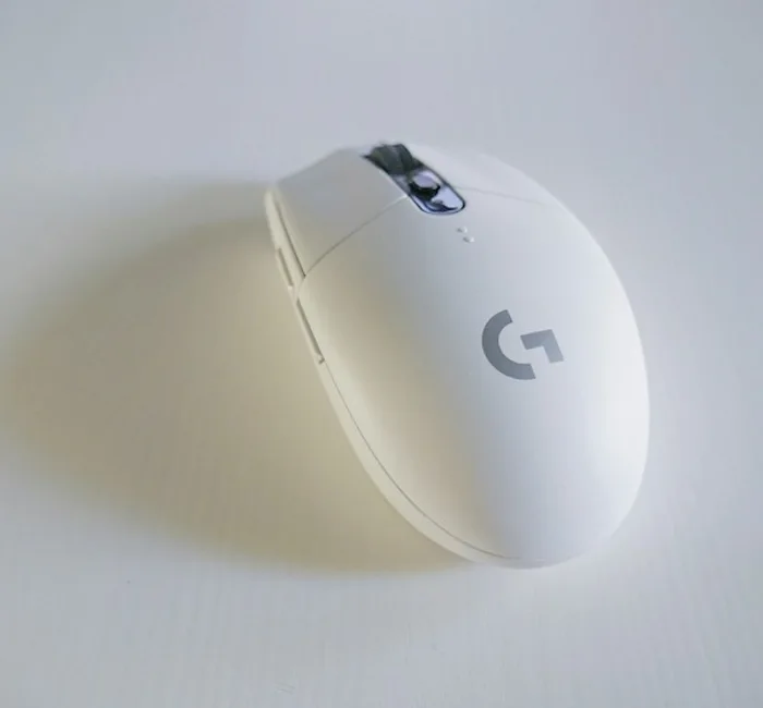 Souris sans fil, photographie d’illustration non contractuelle